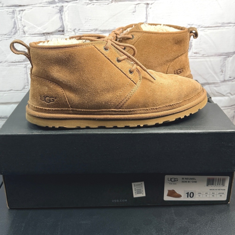UGG Neumel Chukka Boots Mens 10 Chestnut Suede Lace Up Shearling Fur Lined Shoe